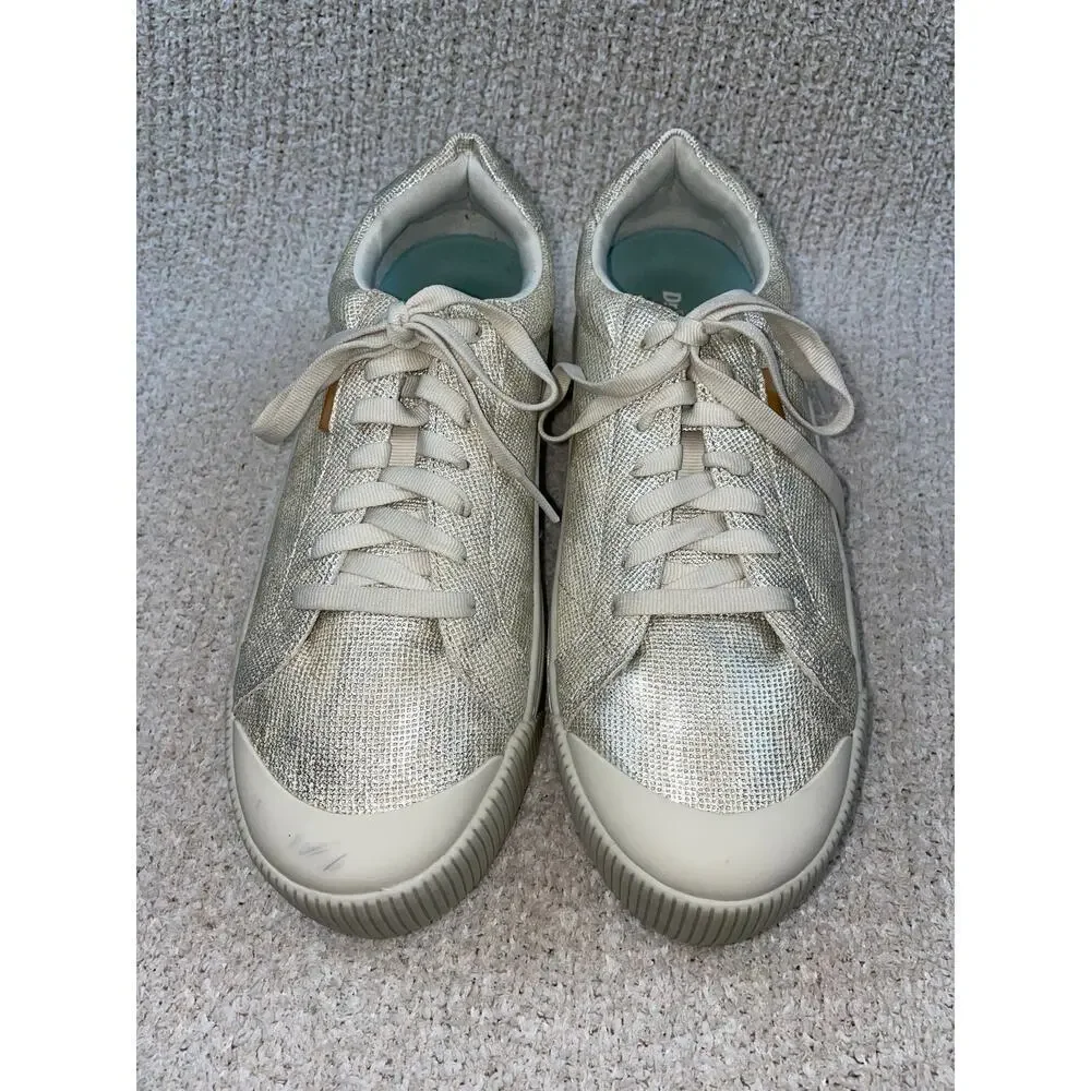 DR SCHOLLS Women’s 8.5 Time Off Max Platform Sneakers Metallic Anti-Odor Recycle